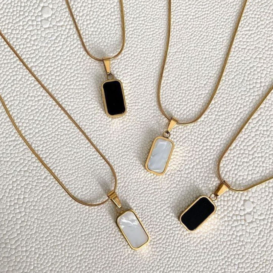 Printed rectangle pendant