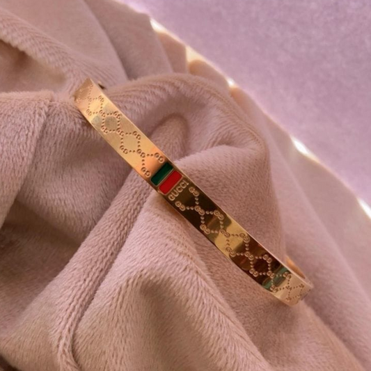 Gucci Handcuff